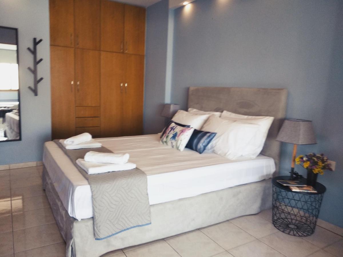Light Blue Apartment Heraklion  Ngoại thất bức ảnh
